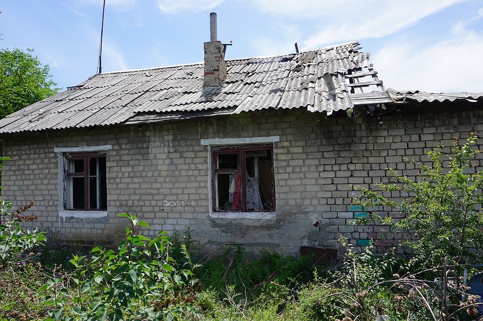 В Саханке повреждено 3 жилых дома, газопровод и ЛЭП