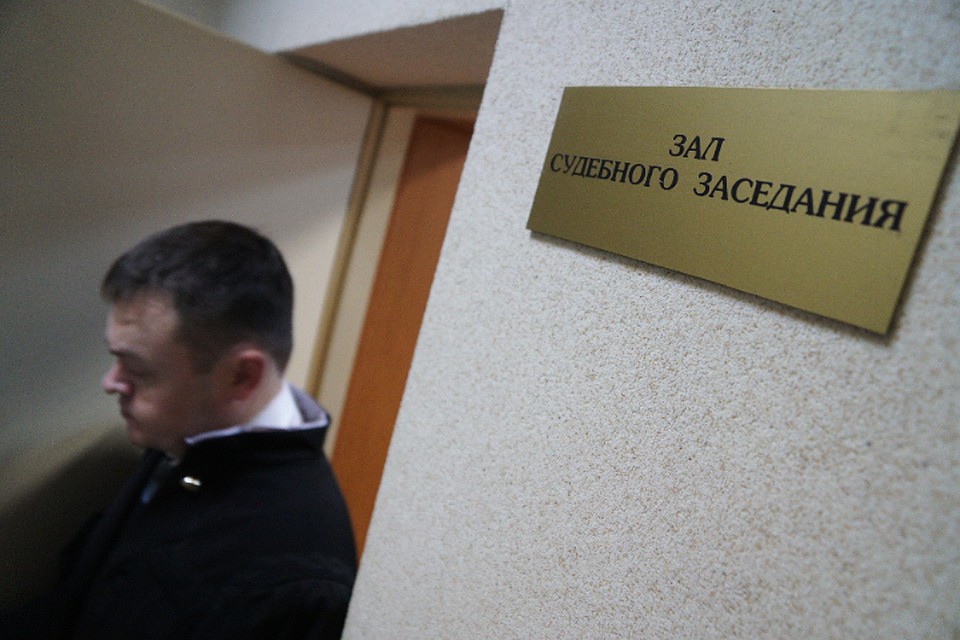 Директоров пяти школ Хабаровского края обязали закрыть доступ учеников к экстремистским сайтам