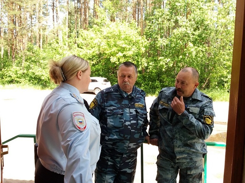 Полицейские продолжают вести профилактическую работу Фото: пресс-служба УМВД РФ по Тверской области