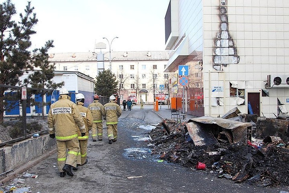 Сегодня исполнилось три месяца с пожара в кемеровской "Зимней вишне"
