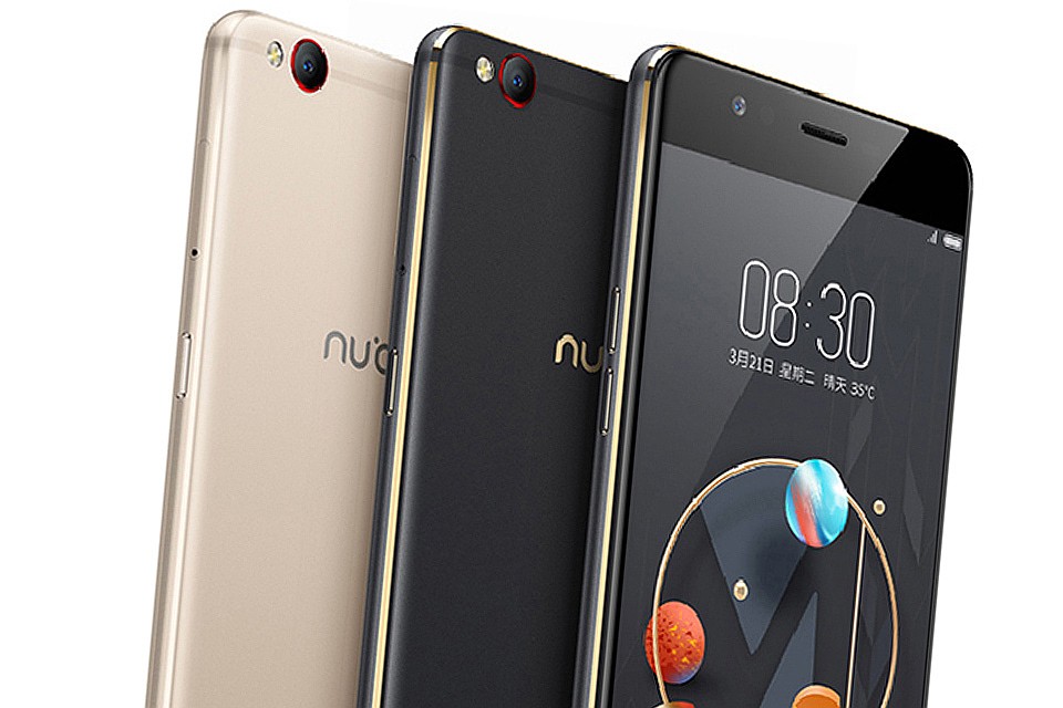 Лидер рейтинга - смартфон ZTE Nubia М2