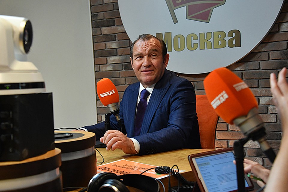 Заместитель мэра Москвы Петр Бирюков в эфире Радио «Комсомольская правда» (97,2 FM) сообщил, что этом году на общественных пространствах высадят порядка 12 тысяч деревьев