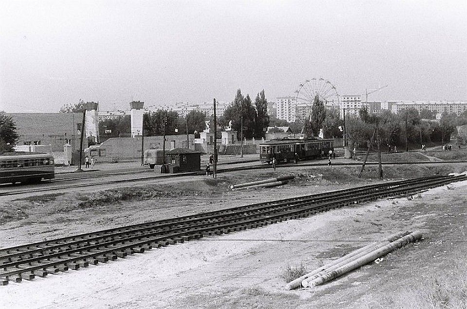 Колесо обозрения в Центральном парке ("Динамо") в 50-е.
