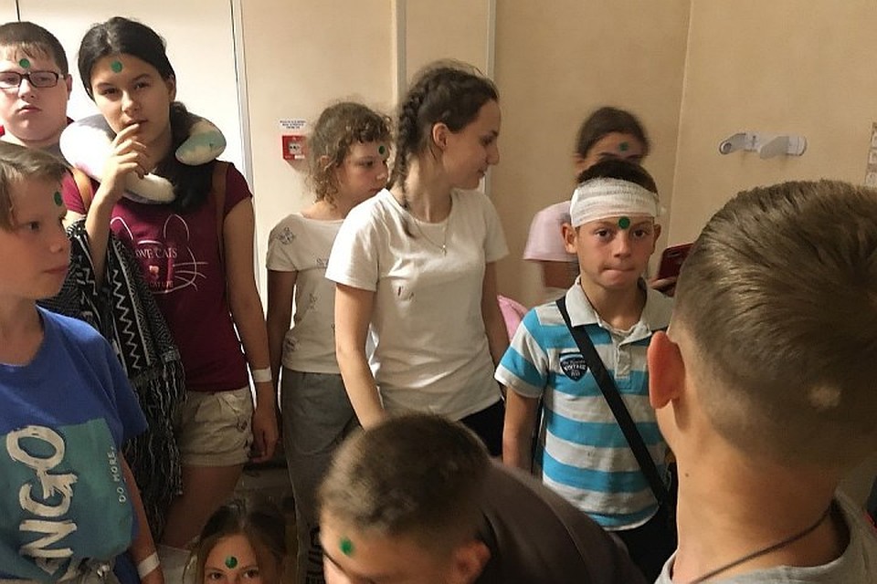 После аварии детей доставили в больницу для обследования. Фото: vk.com/ekaterynasid
