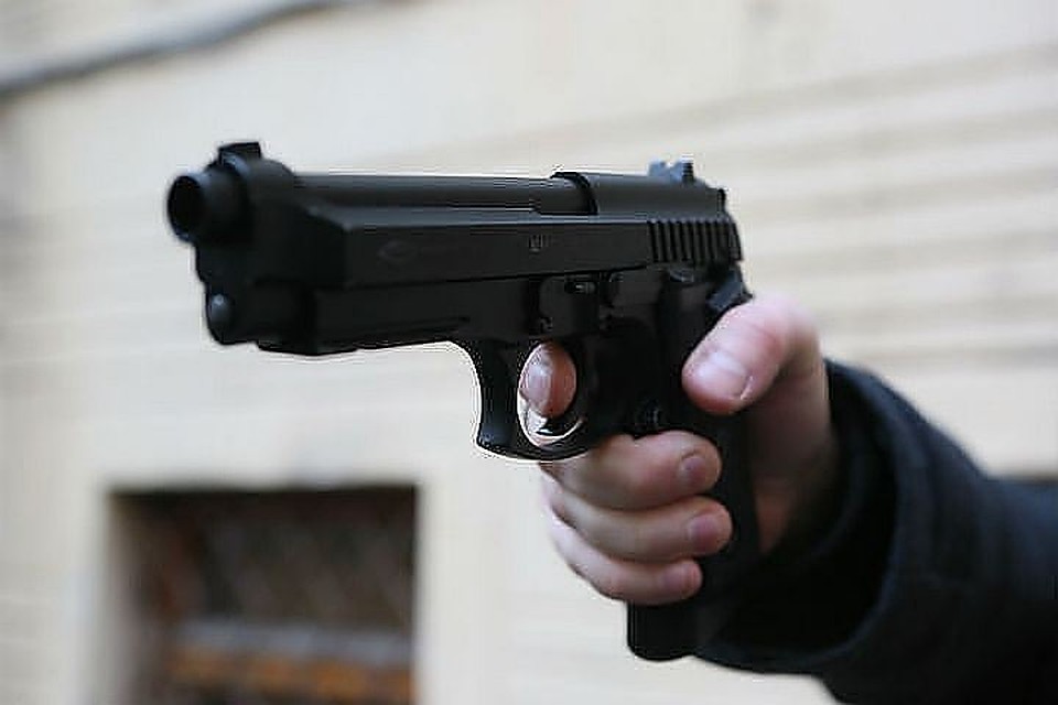 В Петербурге поймали вооруженного санитара морга