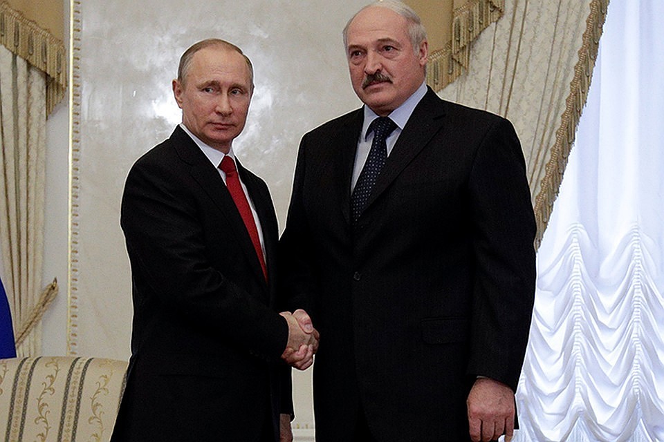Президенты России и Белоруссии Владимир Путин и Александр Лукашенко