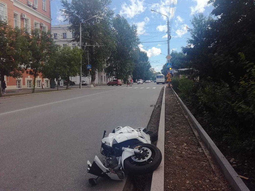В Томске на проспекте Кирова произошло ДТП. Фото: пресс-служба УМВД по Томской области