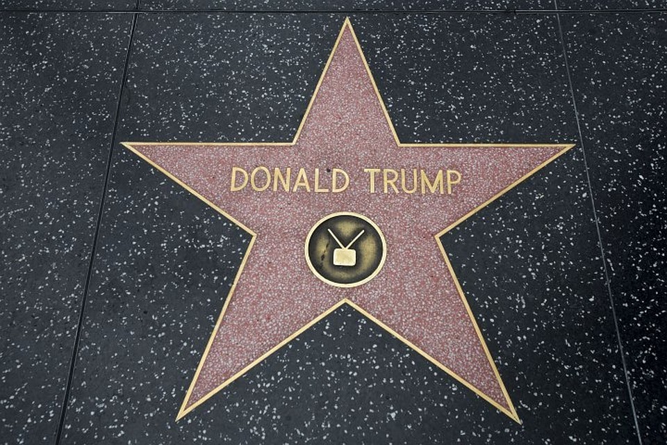 Звезда президента США Дональда Трампа на «Аллее славы»