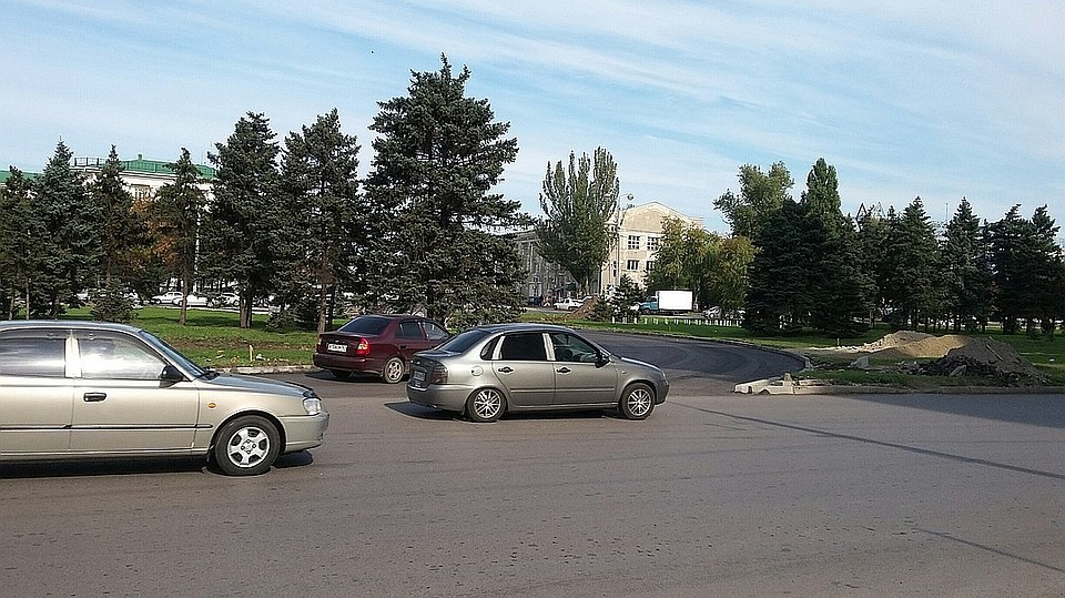 На площади Гагарина каждый день наблюдаются заторы