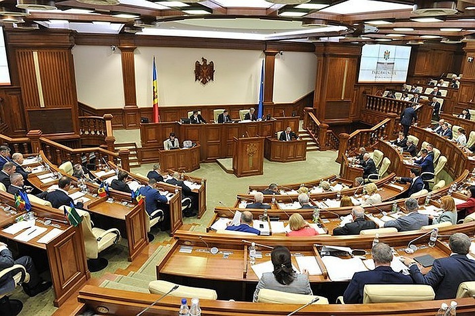 Молдавский парламент.