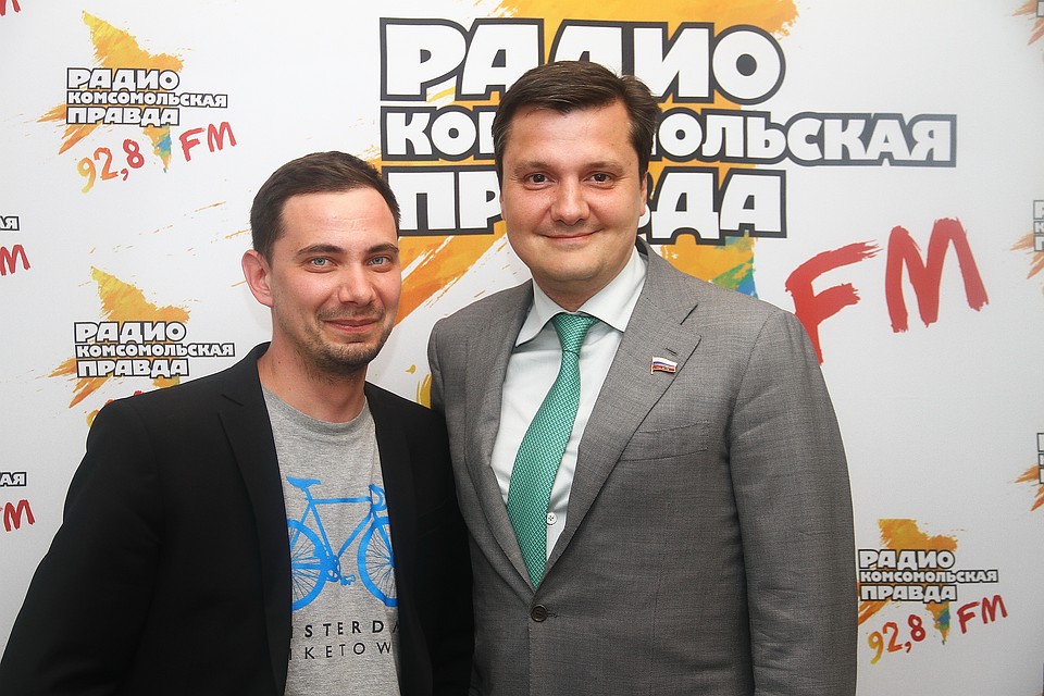 главный редактор «Комсомольской правды» в Нижнем Новгороде» Андрей Вовк и Депутат Государственной Думы от Нижегородской области Денис Москвин