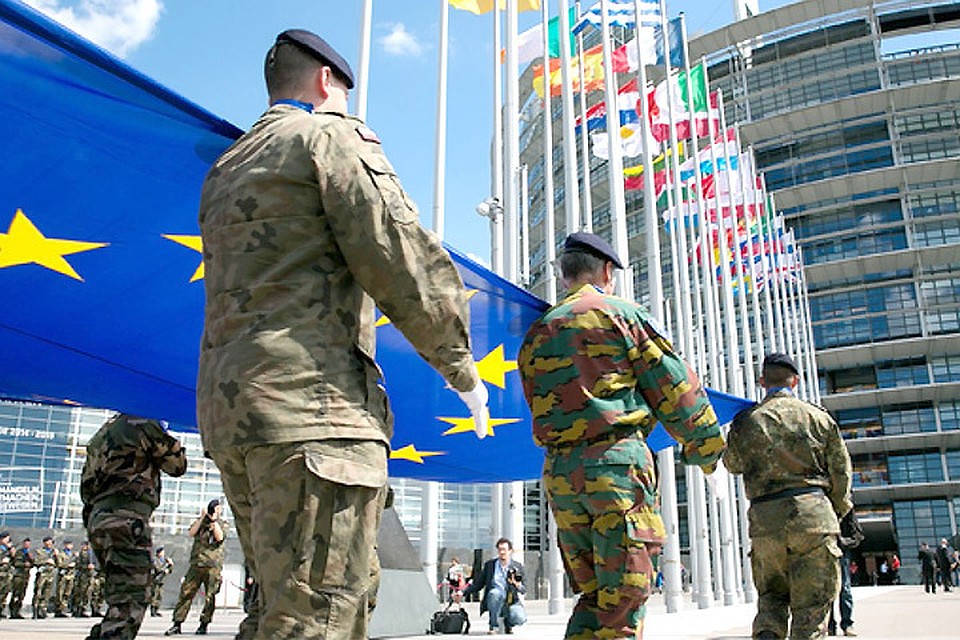 Финляндия готова присоединиться к инициативе Франции по созданию европейских вооруженных сил. Фото: с сайта maison-heinrich-heine.fr