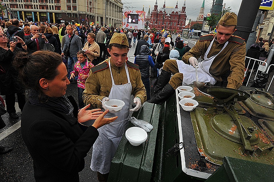 Походная кухня пользуется популярностью на многих праздниках
