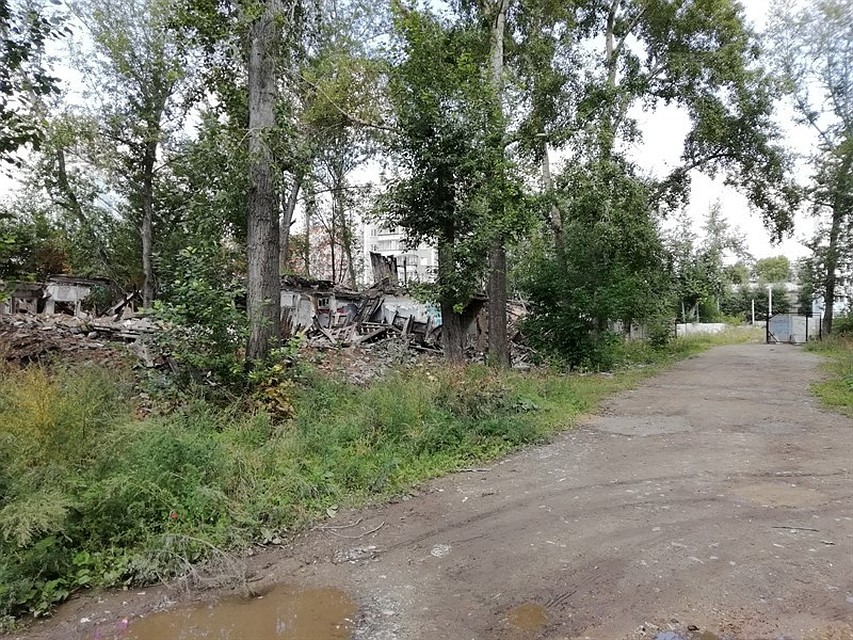 На Сталеваров, 84Б, расселять уже некого! Фото: пресс-служба ОНФ по Челябинской области.