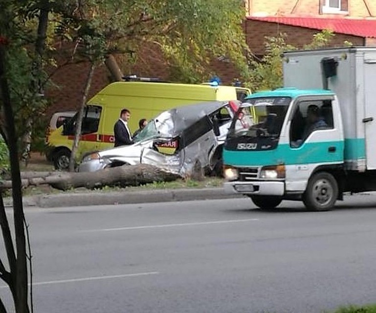 Машина превратилась в груду металла. Фото: dps_control