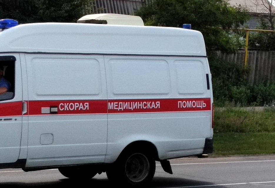 Раненую женщину отвезли в больницу