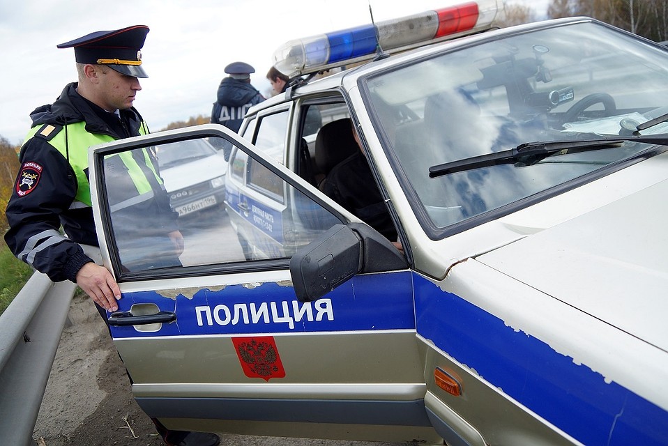 Водитель Daewoo попытался скрыться во дворах