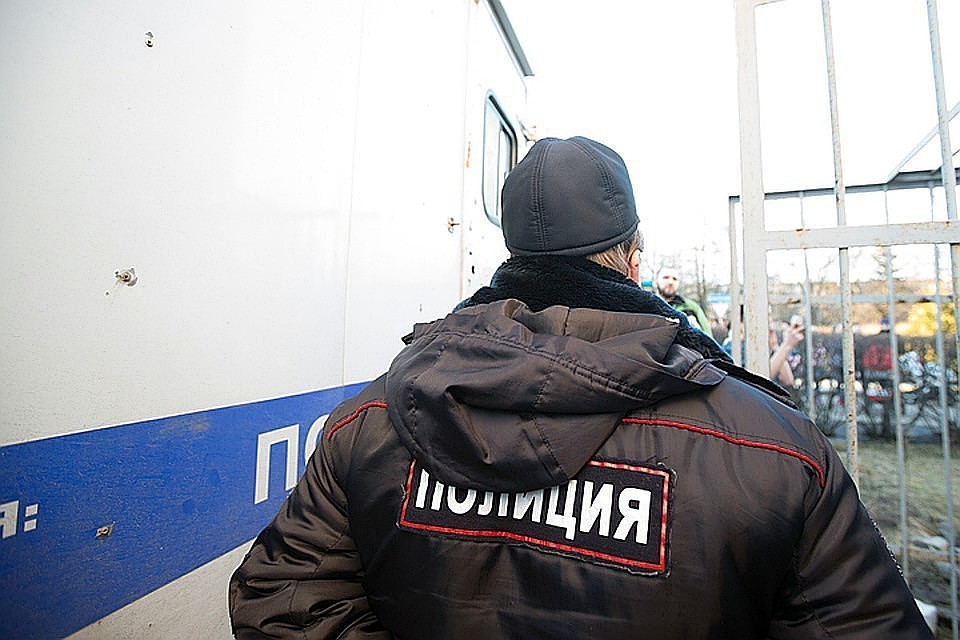 Полицейские ищут преступников, обчистивших дом главы ""Ростэка