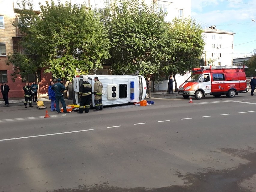 Остальные специалисты медбригады, а также водитель «Хонды» не пострадали.
