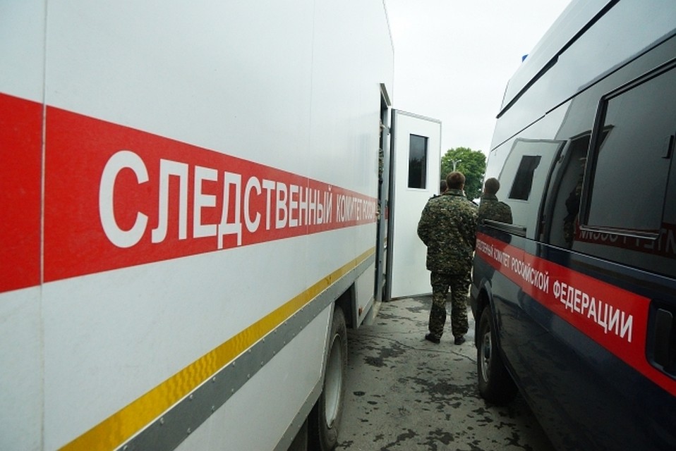 На Камчатке в районе кладбища нашли машину с трупом