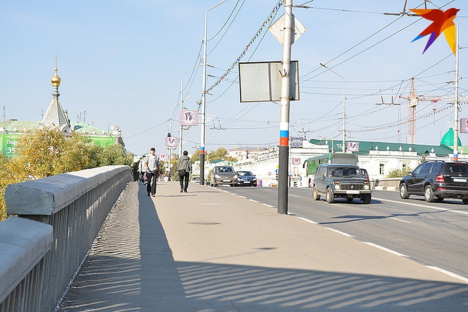 Согласно контракту мост откроют 30 ноября.