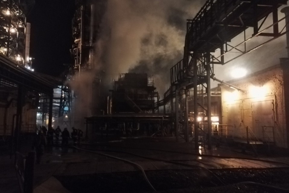 После пожара на НПЗ в Ярославле проверили чистоту воздуха.