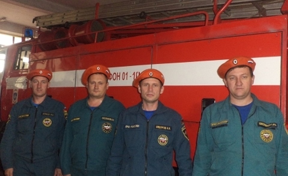 Спасатели моментально отреагировали на звонок прохожего. Фото: УМЧС России по Тверской области
