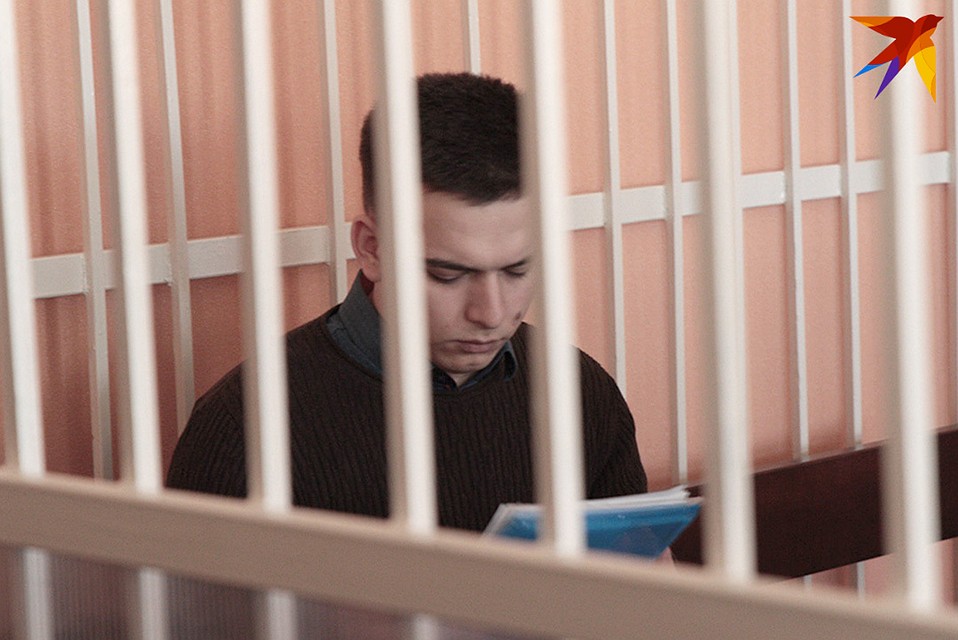 Всуде допрашивают бывшего старшего лейтенанта Павла Суковенко