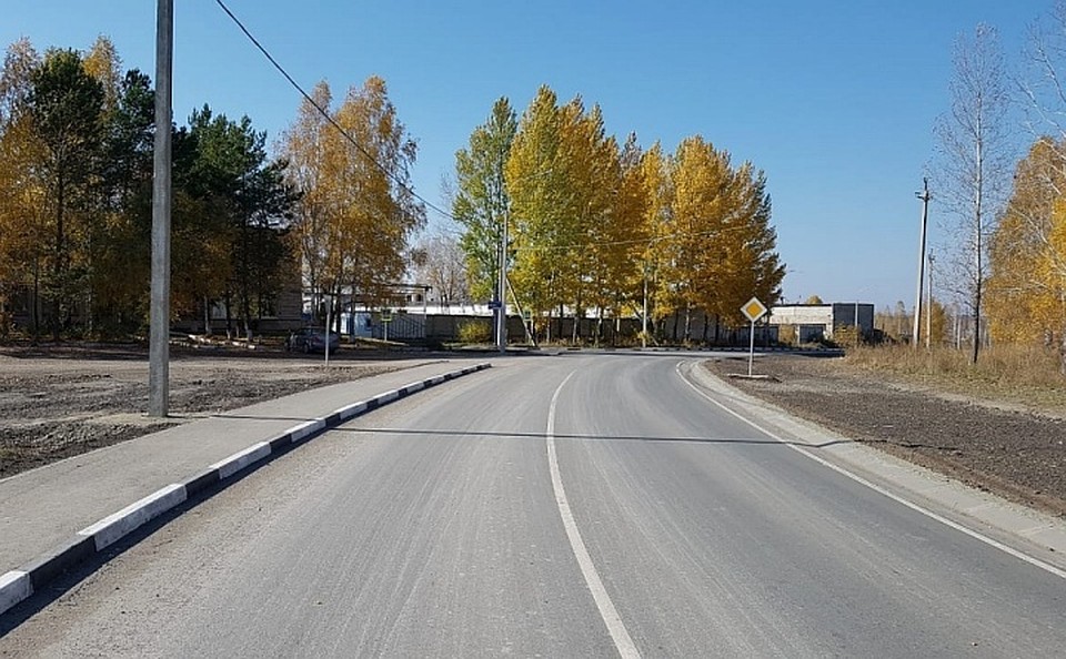 Реконструкцию дороги до завода «Русская кожа» завершили в Заринске