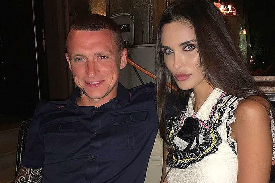 Павел Мамаев со своей женой Аланой.
