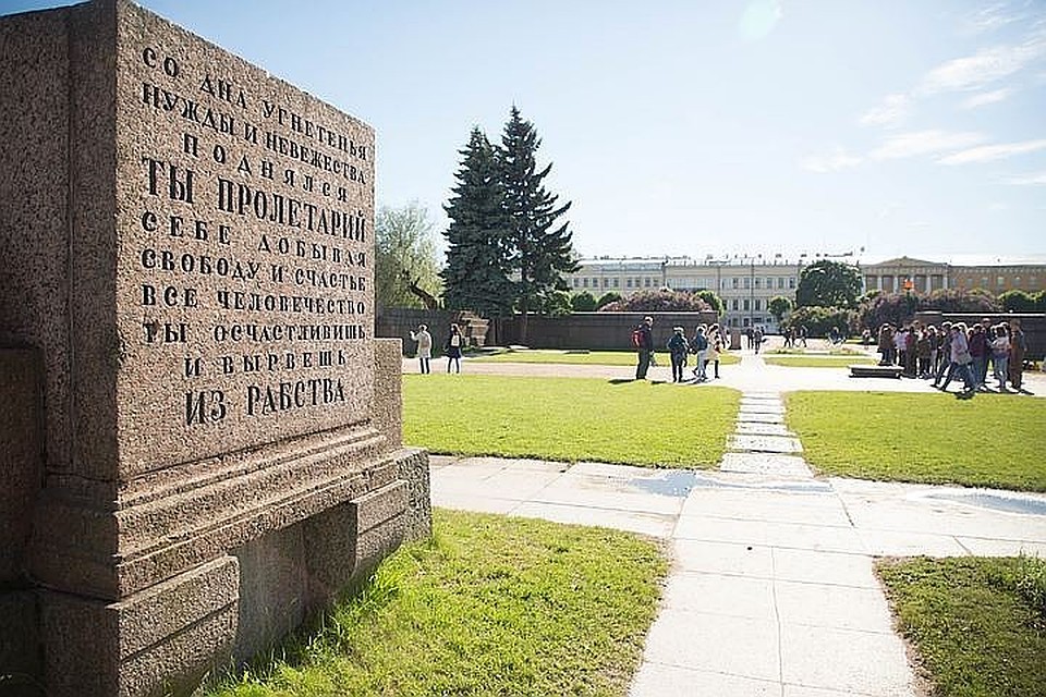 Буян устроил дебош около мемориала «Вечный огонь»
