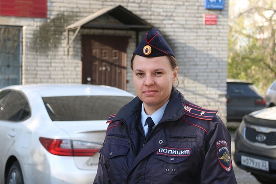 Лучшей участковой стала майор полиции Евгения Елагина. Фото: МВД по Новосибирской области.