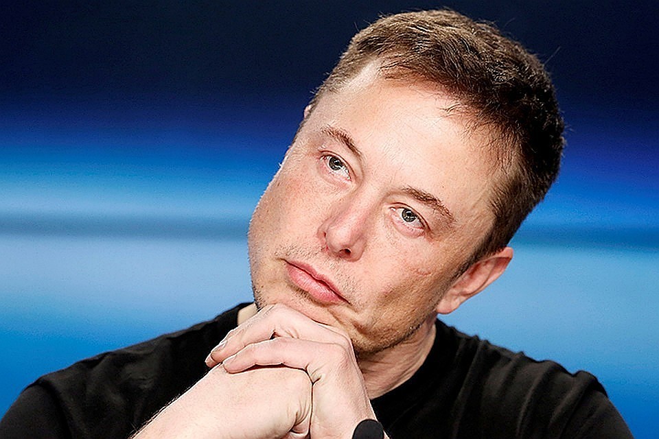 Twitter заблокировал страницу главы Tesla Илона Маска