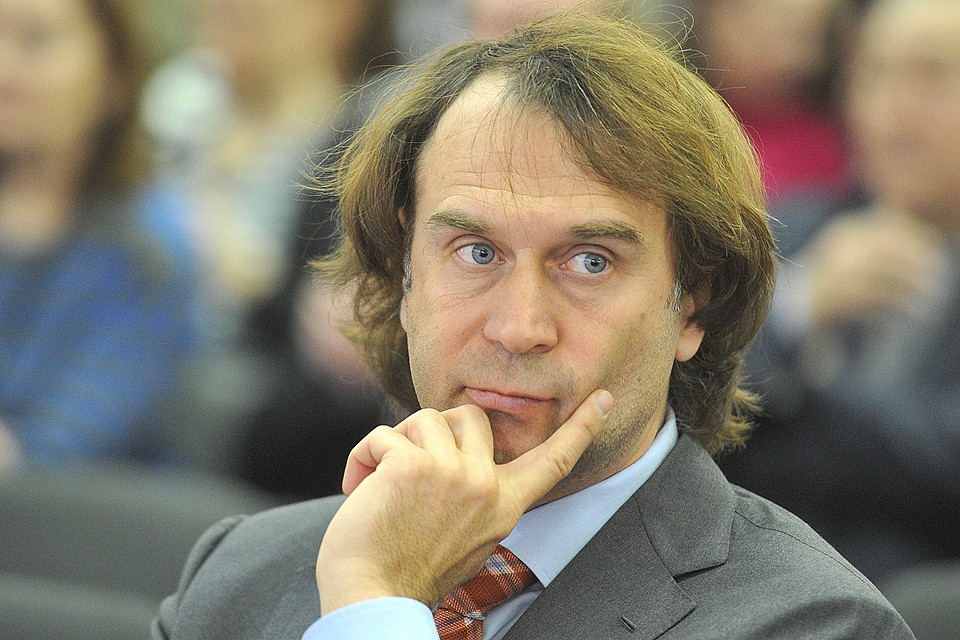 Сенатор Сергей Лисовский.