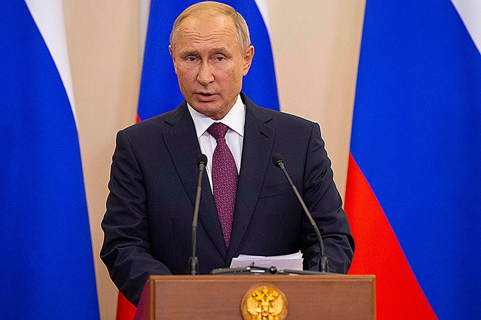 Путин призвал обновить стратегию в сфере ВТС