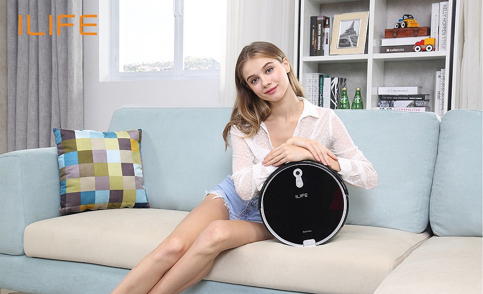 Сообразительный робот-пылесос ILIFE A8 будет хорош для тех, у кого комнаты сложной планировки.