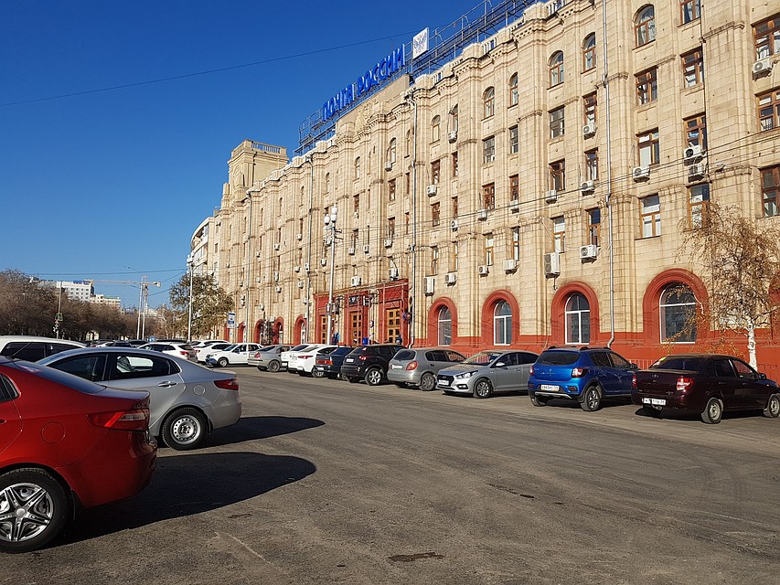 В ближайшее время здесь появится ограждение и разметка.