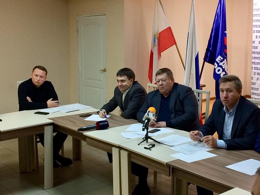 Николай Панков встретился с представителями многодетных семей Балакова