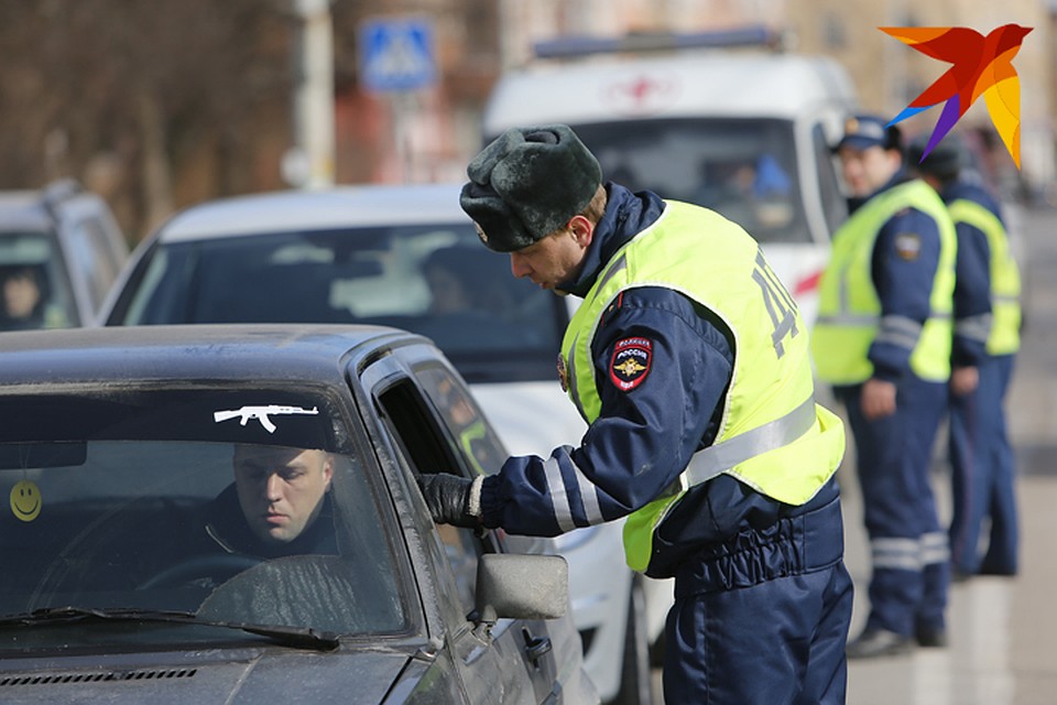До семи лет ребенок должен находиться в автокресле.