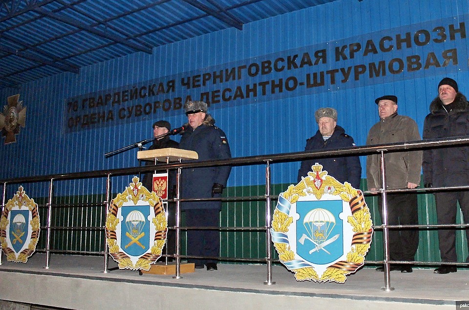 Напутственные слова перед новым учебным периодом десантники услышали от своего командира - Игоря Каплия.