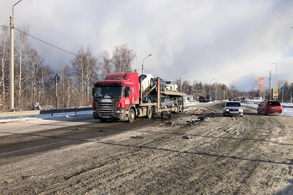 Две фуры и «Toyota Filder» попали в ДТП на трассе Р-258 «Байкал» возле Байкальска.