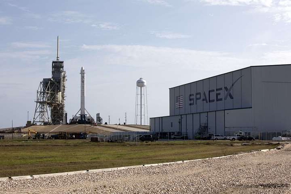 У компании SpaceX неудачно прошло возвращение отработанной ступени