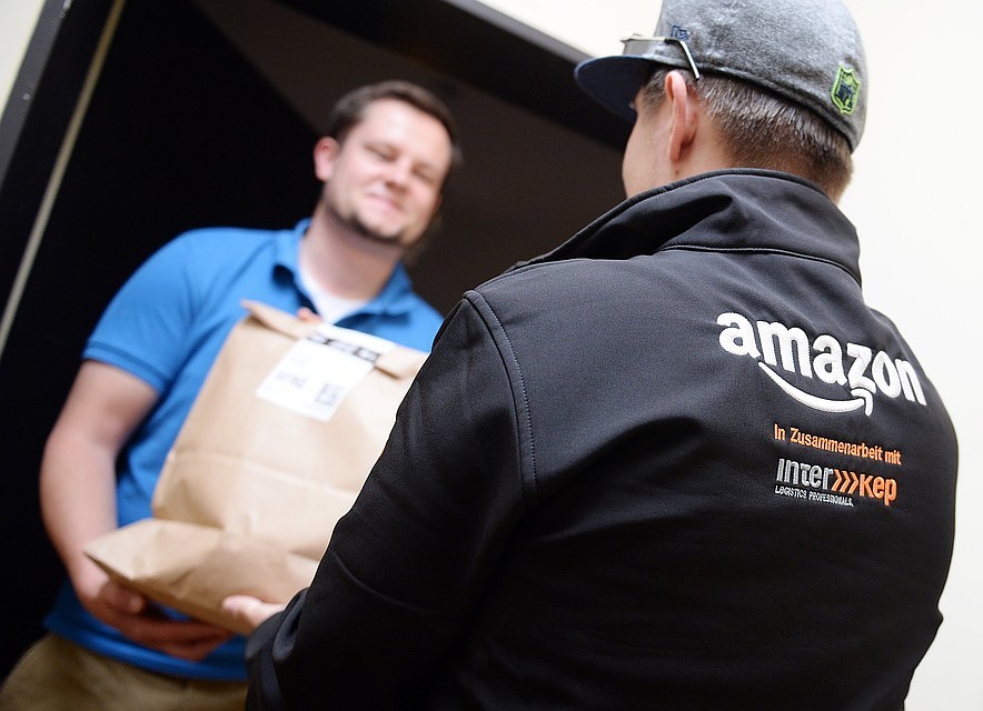 24 сотрудника компании Amazon отравились на работе