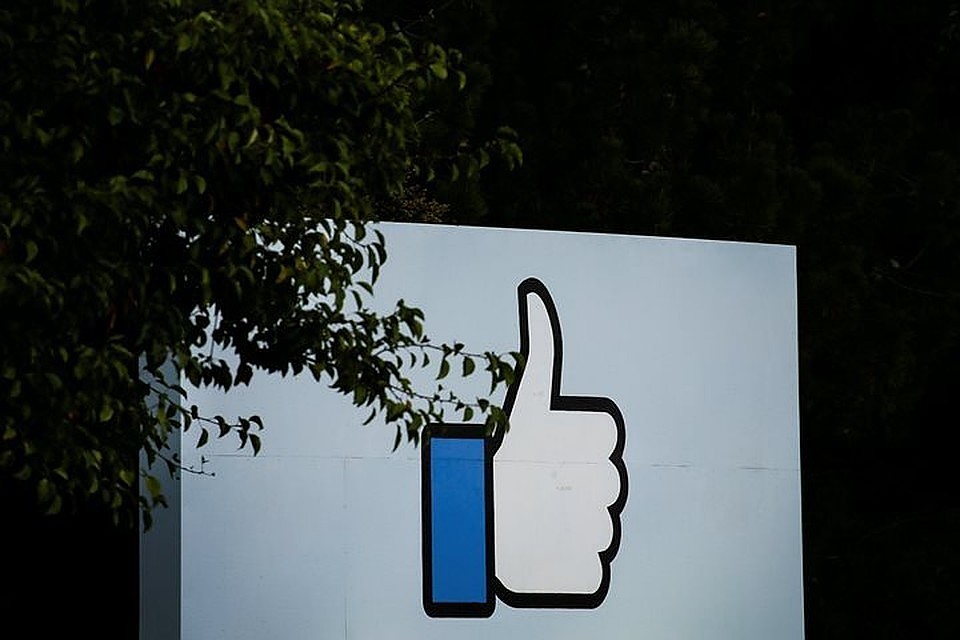 Стоимость Facebook упала на 9,5 миллиардов долларов из-за скандала, связанного с утечкой данных пользователей