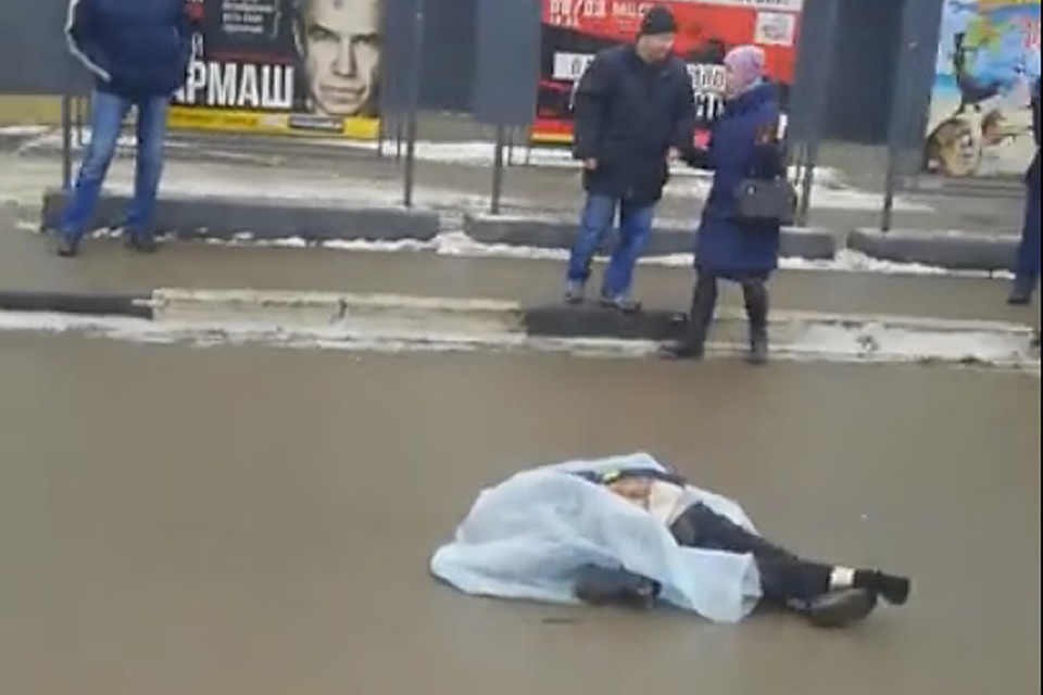 Сотрудники ГИБДД по Нижегородской области рассказали подробности страшной аварии, в которой погибла кондуктор. Фото: стоп-кадр с видео очевидца