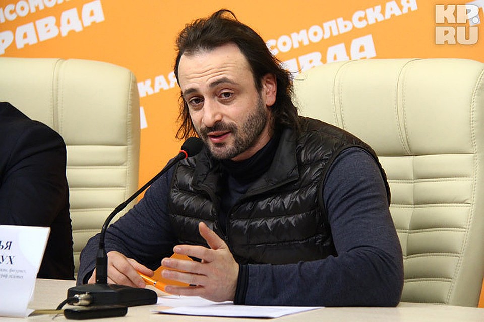 Знаменитый фигурист покажет нижегородцам фрагмент своего ледового шоу.