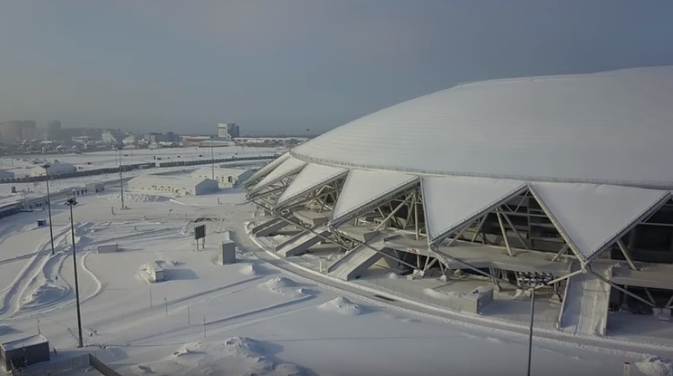 Шлагбаумы на улице Дальней устанавливали на время ЧМ-2018 / Фото: Евгений Щекин