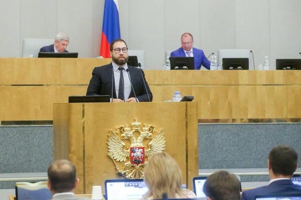 Антон Горелкин считает недопустимым высаживать детей-безбилетников из транспорта на мороз Фото: личная страница депутата в Facebook