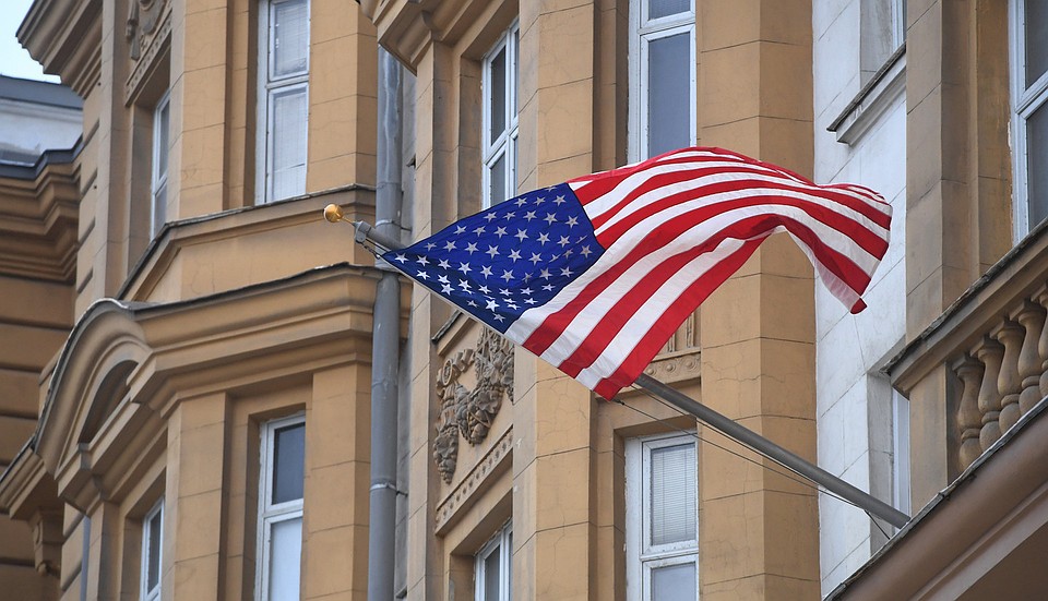 Беларусь сняла ограничения с некоторых дипломатов из США.