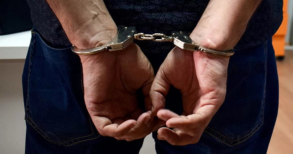 В Адыгее мужчина представился работником коммунальной службы и ограбил 81-летнюю пенсионерку
